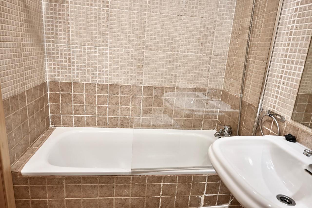 מדריד For You Rentals Centrico Apartamento Temporal En La Calle Infanta Inf1A מראה חיצוני תמונה